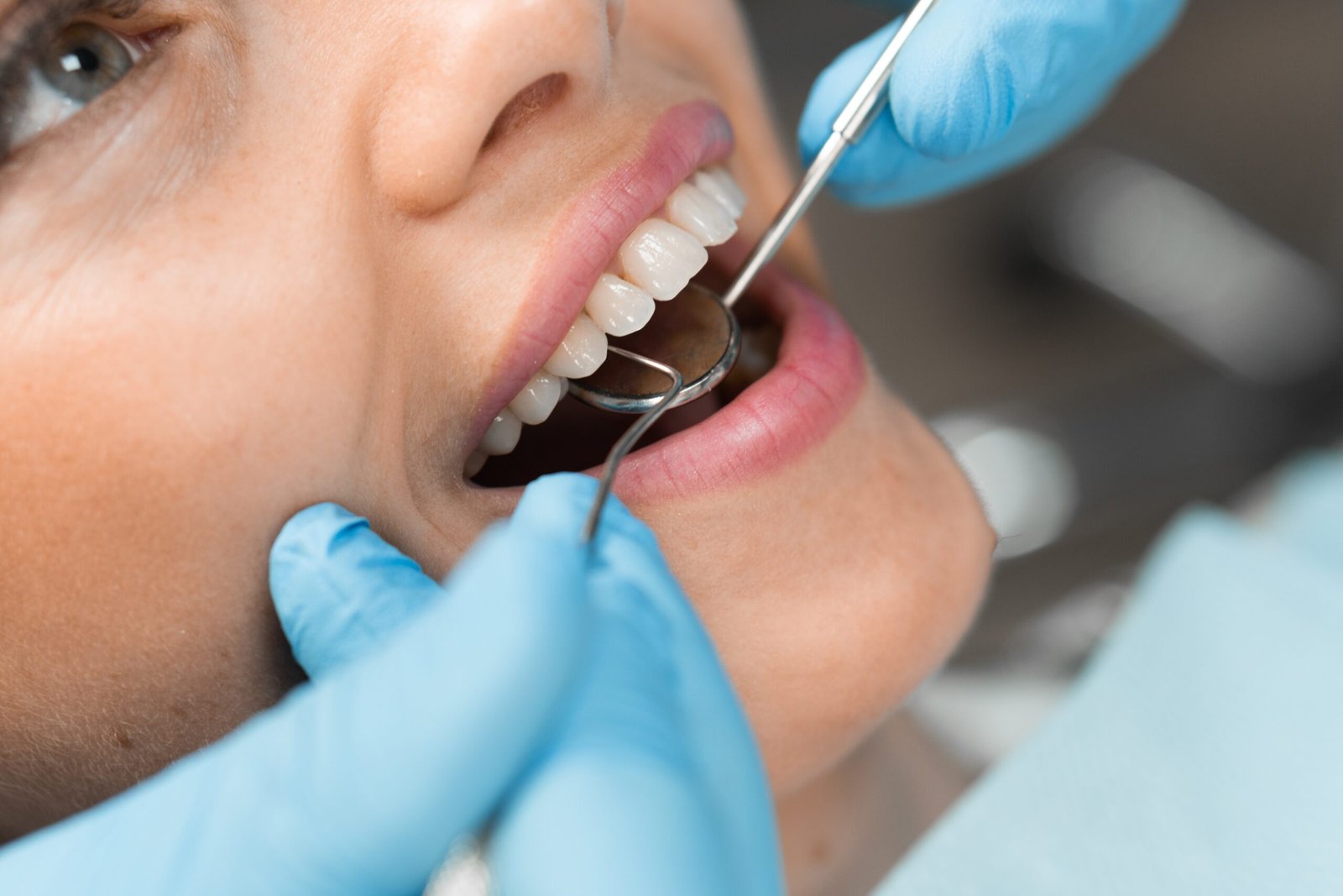 Dental implant procedure in Woodland Hills